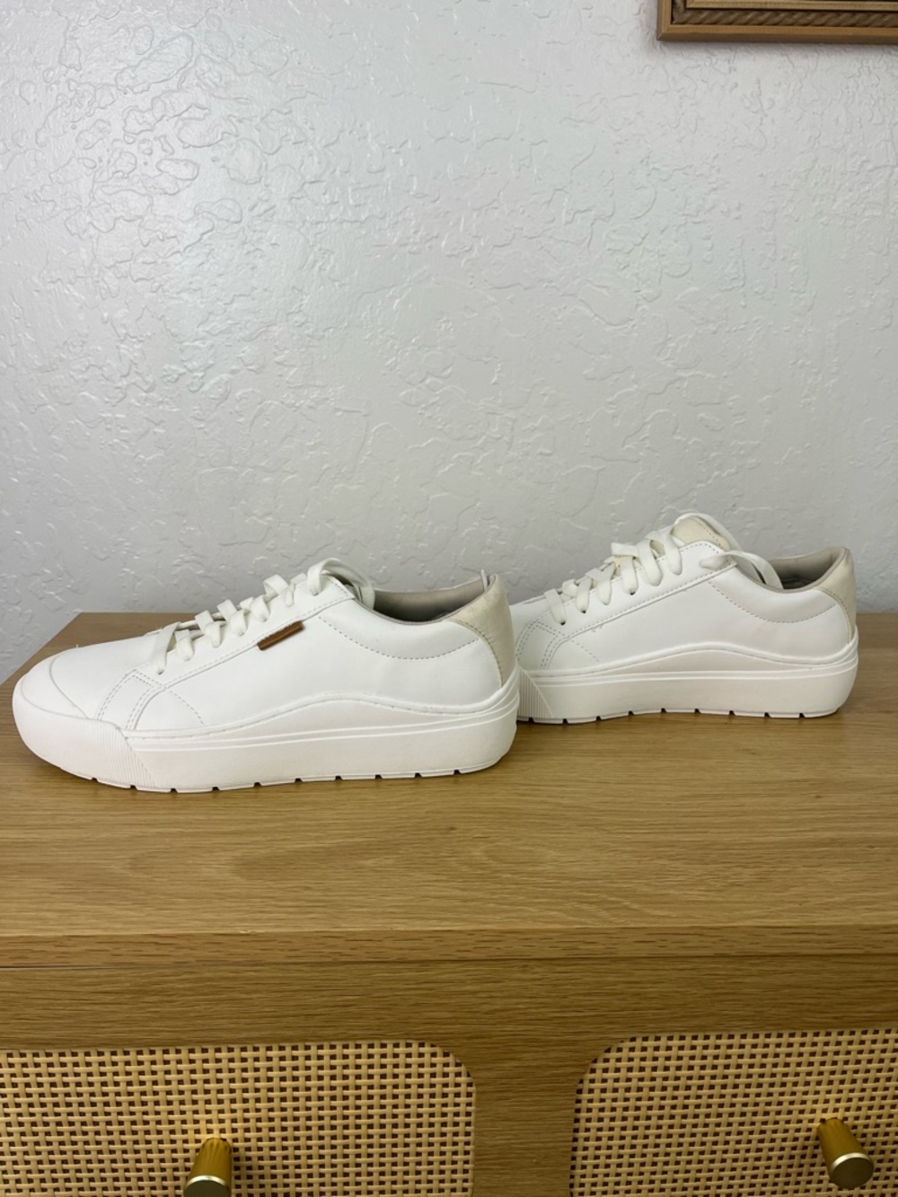 Women’s Dr. Scholl’s Time Off Sneaker Size 8 - Picture 3 of 8